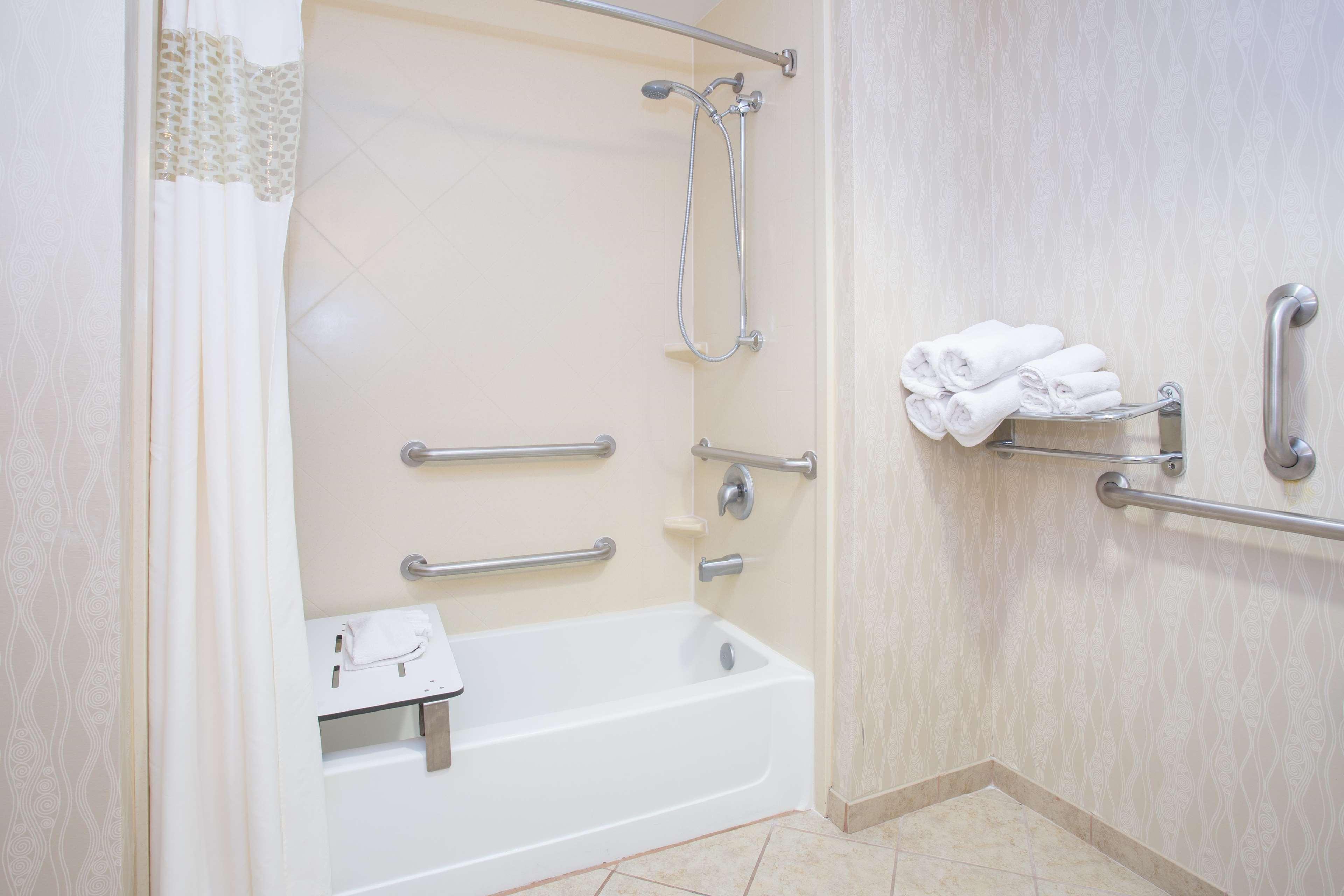 Hampton Inn Санта-Роза Экстерьер фото